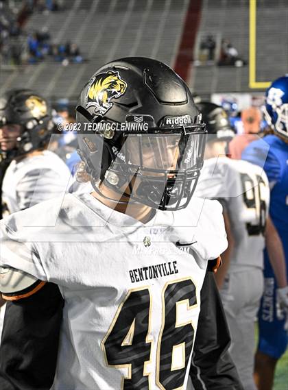 Thumbnail 3 in Bryant vs. Bentonville (AAA 7A State Final) photogallery.