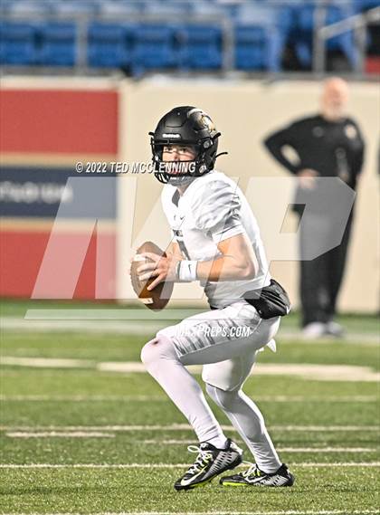 Thumbnail 2 in Bryant vs. Bentonville (AAA 7A State Final) photogallery.