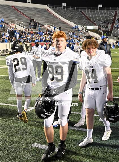 Thumbnail 2 in Bryant vs. Bentonville (AAA 7A State Final) photogallery.