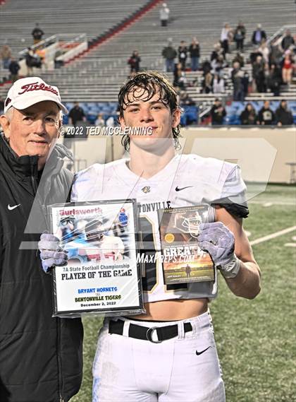 Thumbnail 2 in Bryant vs. Bentonville (AAA 7A State Final) photogallery.