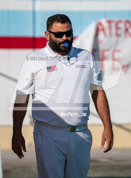 Thumbnail 1 in Citrus Valley vs Santa Ana D4 Round 1 photogallery.