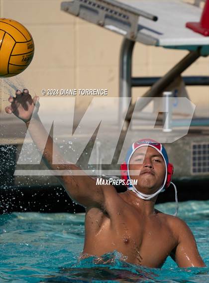 Thumbnail 1 in Citrus Valley vs Santa Ana D4 Round 1 photogallery.