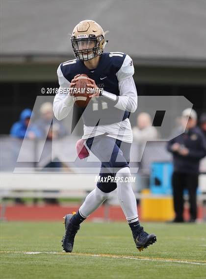Thumbnail 1 in St. Francis vs. Canisius photogallery.