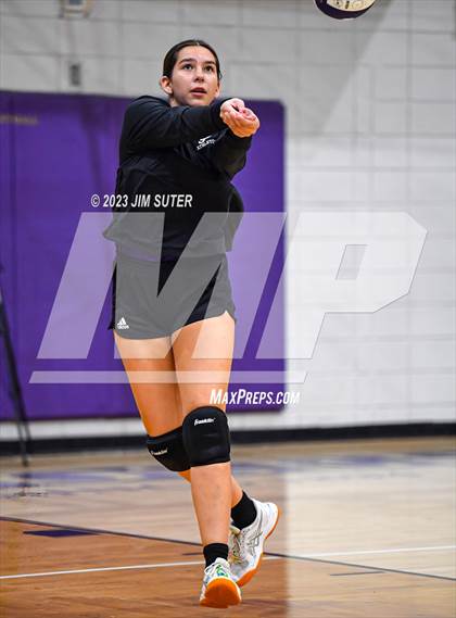 Thumbnail 1 in St. Joseph Catholic vs O'Connell photogallery.