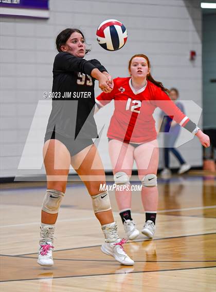 Thumbnail 3 in St. Joseph Catholic vs O'Connell photogallery.