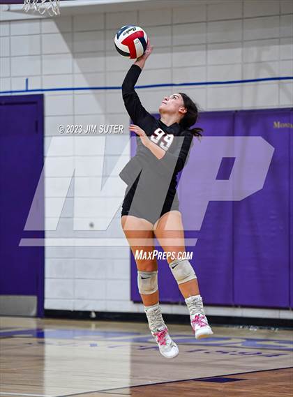 Thumbnail 3 in St. Joseph Catholic vs O'Connell photogallery.