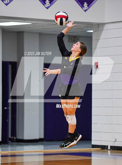 Thumbnail 3 in St. Joseph Catholic vs O'Connell photogallery.