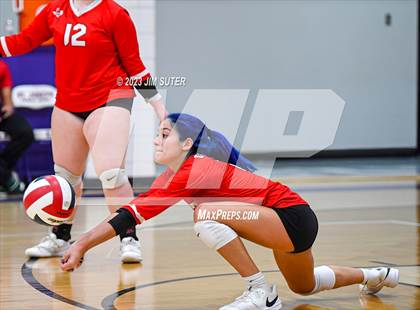 Thumbnail 1 in St. Joseph Catholic vs O'Connell photogallery.
