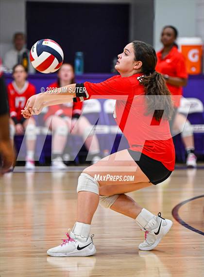 Thumbnail 3 in St. Joseph Catholic vs O'Connell photogallery.
