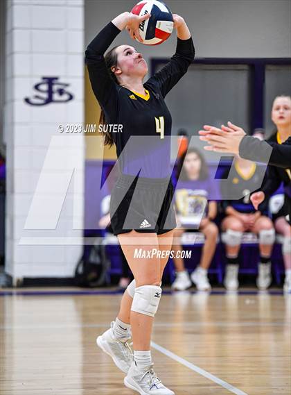 Thumbnail 1 in St. Joseph Catholic vs O'Connell photogallery.