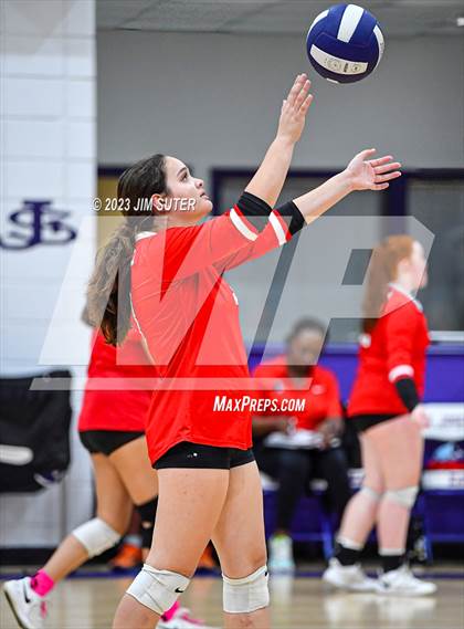 Thumbnail 2 in St. Joseph Catholic vs O'Connell photogallery.