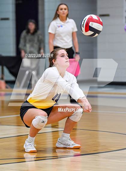 Thumbnail 1 in St. Joseph Catholic vs O'Connell photogallery.
