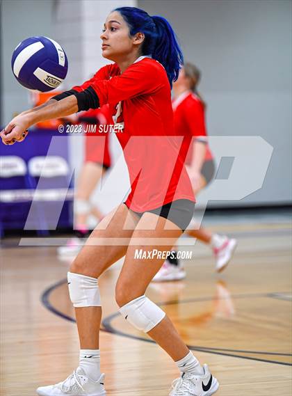 Thumbnail 3 in St. Joseph Catholic vs O'Connell photogallery.