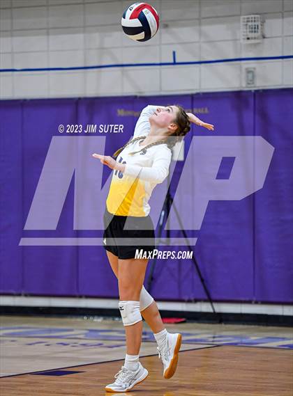 Thumbnail 1 in St. Joseph Catholic vs O'Connell photogallery.