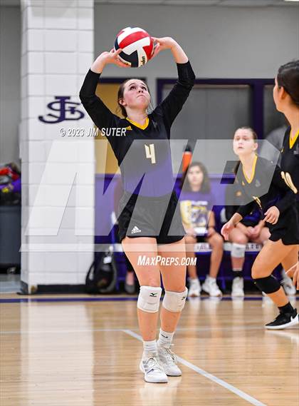 Thumbnail 1 in St. Joseph Catholic vs O'Connell photogallery.