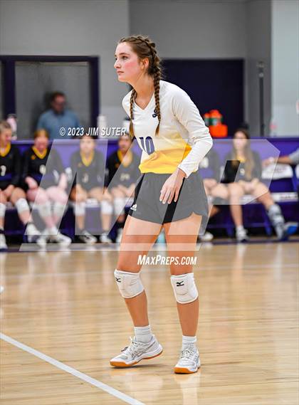 Thumbnail 1 in St. Joseph Catholic vs O'Connell photogallery.