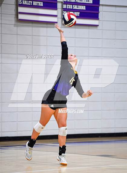 Thumbnail 3 in St. Joseph Catholic vs O'Connell photogallery.