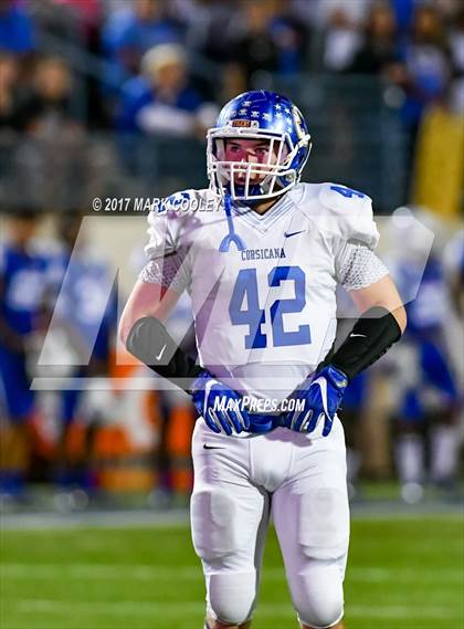 Thumbnail 2 in Temple vs. Corsicana (UIL 5A Bi-District) photogallery.