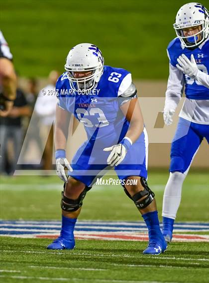 Thumbnail 3 in Temple vs. Corsicana (UIL 5A Bi-District) photogallery.