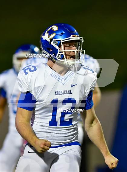Thumbnail 3 in Temple vs. Corsicana (UIL 5A Bi-District) photogallery.