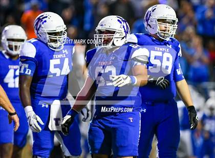 Thumbnail 2 in Temple vs. Corsicana (UIL 5A Bi-District) photogallery.