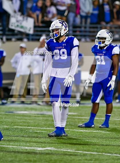Thumbnail 1 in Temple vs. Corsicana (UIL 5A Bi-District) photogallery.
