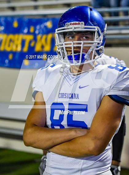 Thumbnail 1 in Temple vs. Corsicana (UIL 5A Bi-District) photogallery.