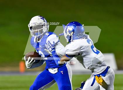 Thumbnail 1 in Temple vs. Corsicana (UIL 5A Bi-District) photogallery.