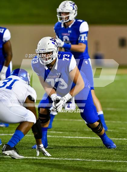 Thumbnail 1 in Temple vs. Corsicana (UIL 5A Bi-District) photogallery.
