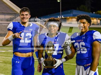 Thumbnail 3 in Temple vs. Corsicana (UIL 5A Bi-District) photogallery.