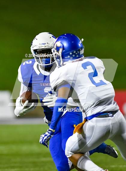 Thumbnail 3 in Temple vs. Corsicana (UIL 5A Bi-District) photogallery.
