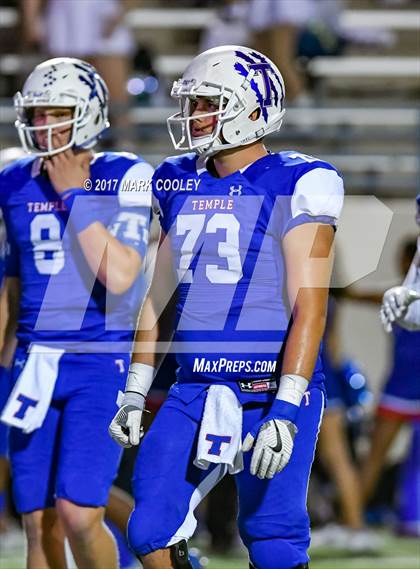 Thumbnail 2 in Temple vs. Corsicana (UIL 5A Bi-District) photogallery.