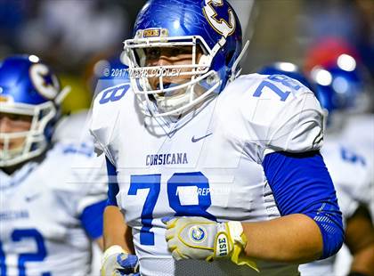 Thumbnail 3 in Temple vs. Corsicana (UIL 5A Bi-District) photogallery.