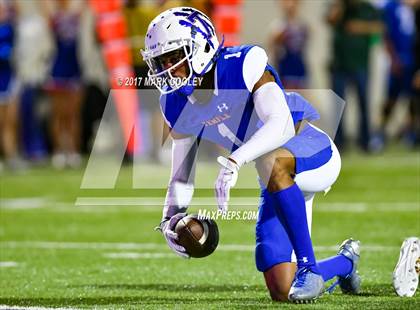 Thumbnail 1 in Temple vs. Corsicana (UIL 5A Bi-District) photogallery.