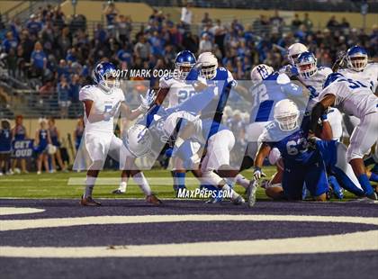 Thumbnail 3 in Temple vs. Corsicana (UIL 5A Bi-District) photogallery.
