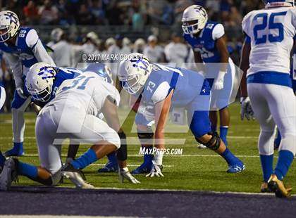 Thumbnail 2 in Temple vs. Corsicana (UIL 5A Bi-District) photogallery.