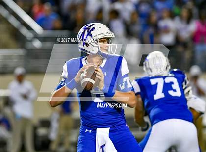 Thumbnail 2 in Temple vs. Corsicana (UIL 5A Bi-District) photogallery.