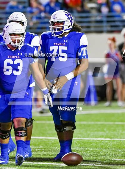 Thumbnail 1 in Temple vs. Corsicana (UIL 5A Bi-District) photogallery.