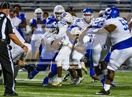 Thumbnail 2 in Temple vs. Corsicana (UIL 5A Bi-District) photogallery.