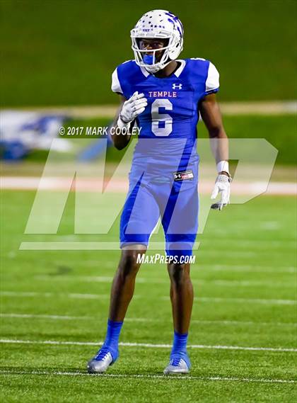 Thumbnail 3 in Temple vs. Corsicana (UIL 5A Bi-District) photogallery.