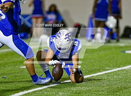 Thumbnail 2 in Temple vs. Corsicana (UIL 5A Bi-District) photogallery.