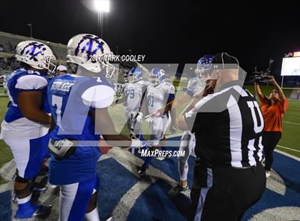 Thumbnail 2 in Temple vs. Corsicana (UIL 5A Bi-District) photogallery.