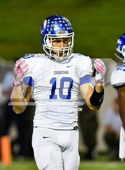 Thumbnail 1 in Temple vs. Corsicana (UIL 5A Bi-District) photogallery.