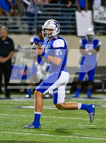 Thumbnail 3 in Temple vs. Corsicana (UIL 5A Bi-District) photogallery.