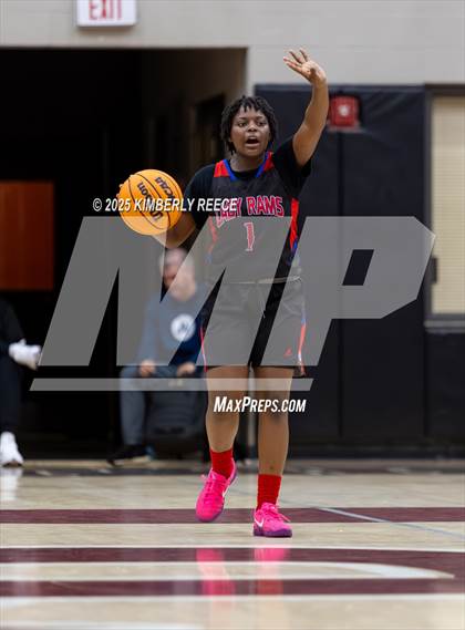 Thumbnail 3 in Carver Birmingham @ Hale County photogallery.