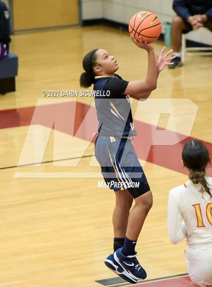 Thumbnail 3 in Riverdale Baptist vs. Cathedral Catholic (Nike Tournament of Champions) photogallery.