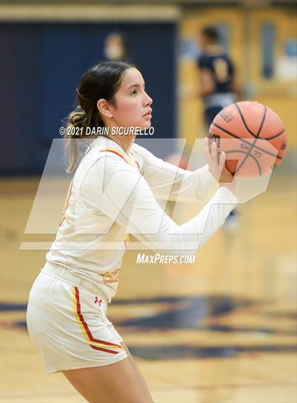 Thumbnail 3 in Riverdale Baptist vs. Cathedral Catholic (Nike Tournament of Champions) photogallery.
