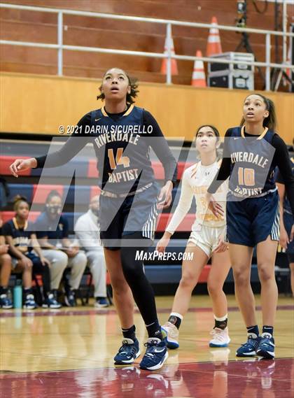 Thumbnail 3 in Riverdale Baptist vs. Cathedral Catholic (Nike Tournament of Champions) photogallery.