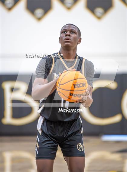 Thumbnail 3 in Francis Parker vs. Victory Christian Academy  (Battle At The Bay) photogallery.