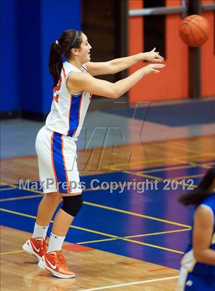 Thumbnail 1 in Oak Grove @ Santa Teresa photogallery.